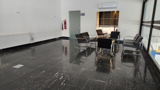 عکس نمایندگی ۳۱۱۱ ايران خودرو کهربایی