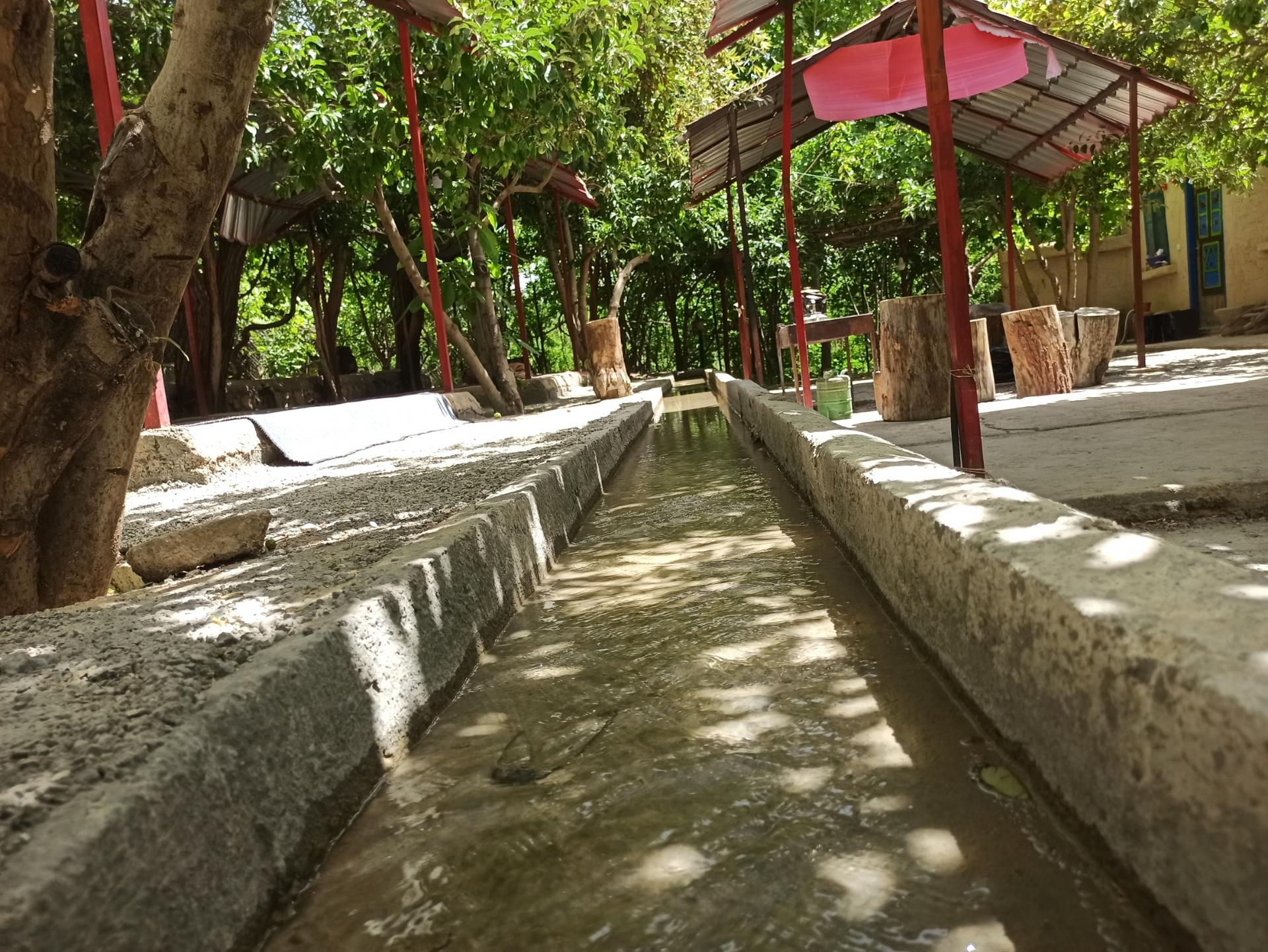 عکس مجتمع پذیرایی و تفریحی بابابزرگ 