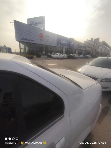 عکس نمایندگی ۳۱۱۱ ايران خودرو کهربایی