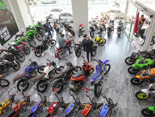 عکس کویر موتور