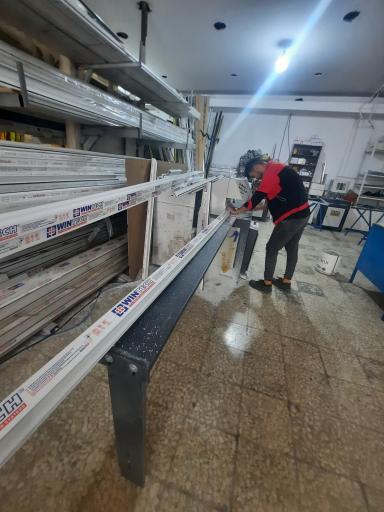 عکس مجموعه شیشه و پنجره شفیعی