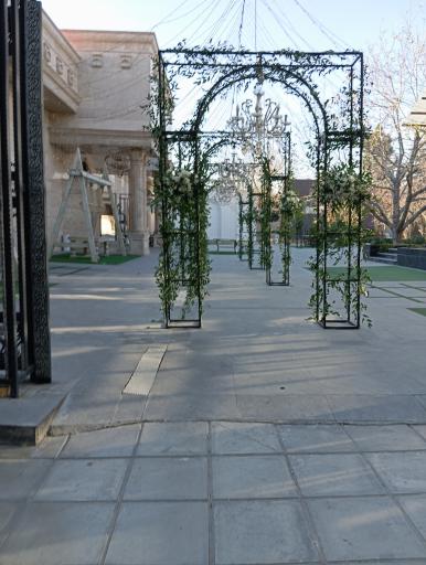 عکس باغ تالار باران