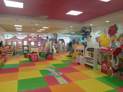 عکس مجتمع نجم خاورمیانه