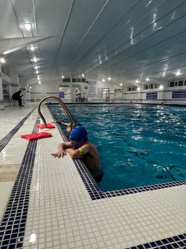 عکس استخر پیام مخابرات اردبیل