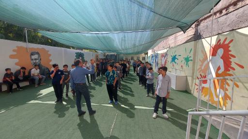 عکس دبیرستان دوره اول هدف برتر