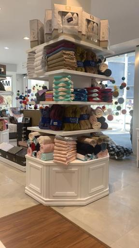 عکس فروشگاه کالای خواب جواهری