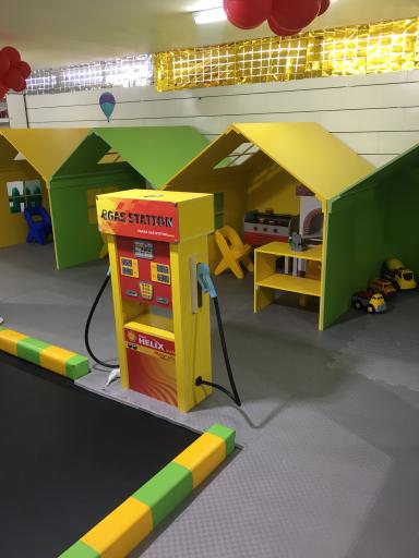 عکس خانه بازى وشهرمشاغل بالونيا