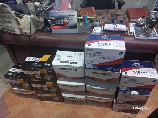 عکس لاستیک و باطری پوربخش