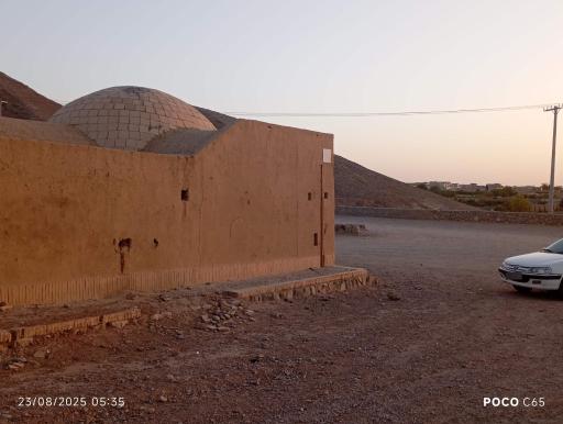 عکس آب انبار کوه ریگ