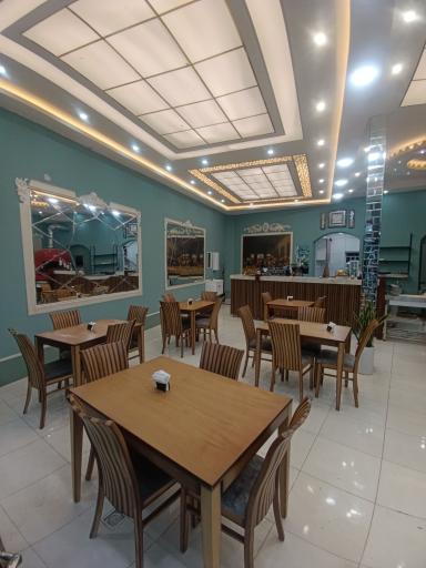 عکس کافه کُنج