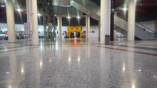 عکس پایانه‌ مسافربری‌ امام‌ رضا