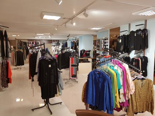 عکس مرکز خرید کیان