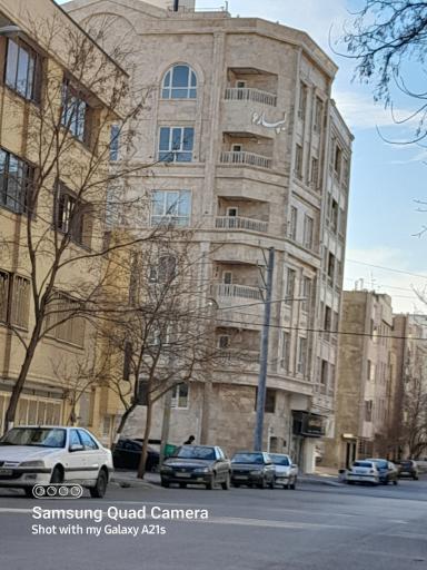 عکس مجتمع مسکونی لیپار ۶