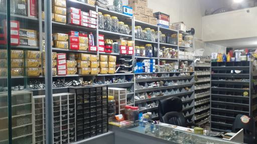 عکس پیچ و مهره پارسیان پیچ