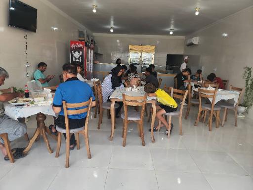 عکس رستوران و بیرون بر vip