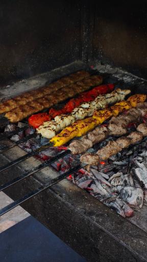 عکس کبابی نوبهار