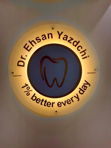 عکس دکتر احسان یزدچی
