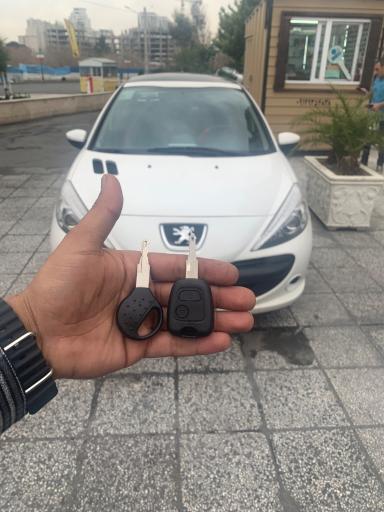 عکس قفل و کلیدسازی دریاچه‌