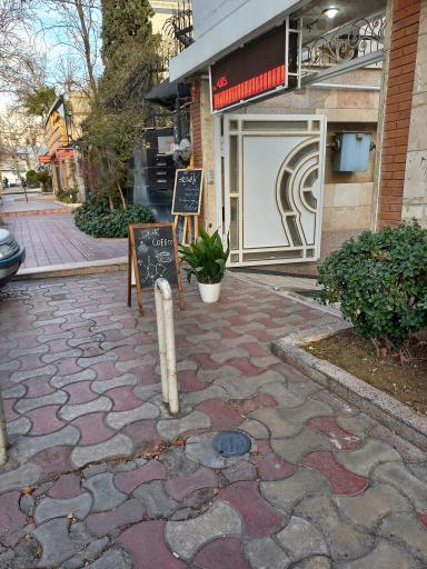 عکس کافه کتاب جدر