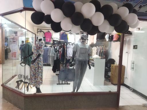 عکس لباس فروشی پرستوی خلیج 