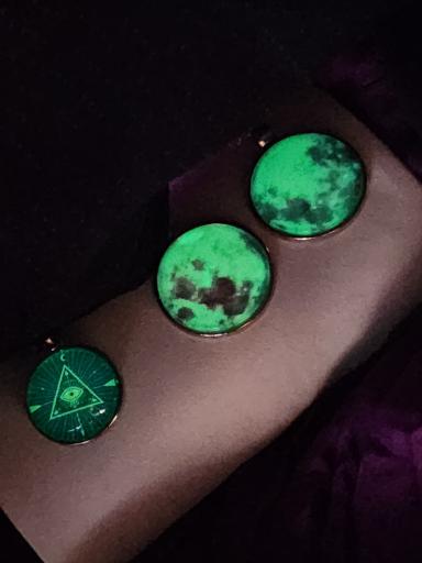 عکس گالری قلب بنفش