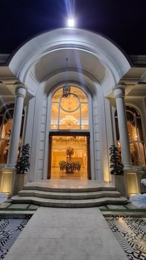 عکس تالار پذیرایی عمارت شمس