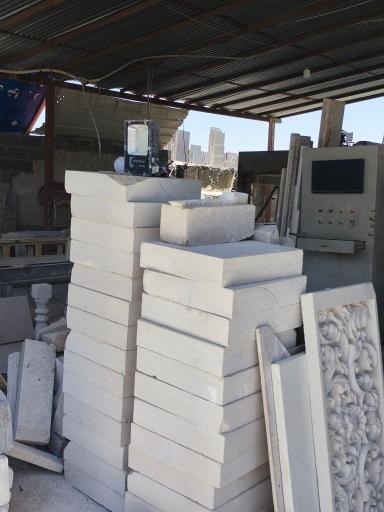 نمایشگاه سنگ برج