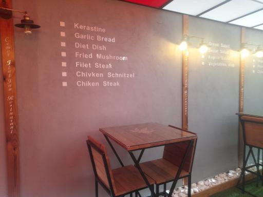 عکس کافه رستوران کومر