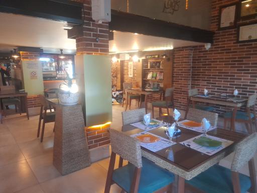 عکس کافه رستوران کومر