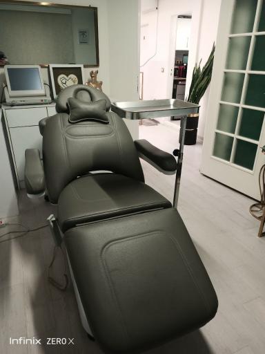 عکس کلینیک پوست مو و لیزر دکتر کیمیا مومنی (این کلینیک)