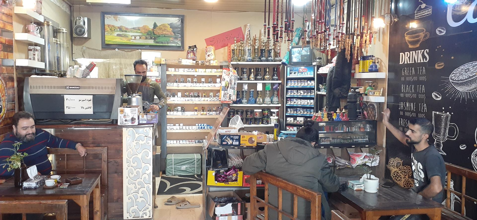 عکس کافه دخانیات فاخر