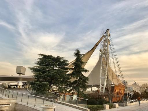 عکس فود کورت جزیره