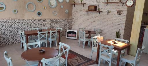 عکس کافه هنگوئین