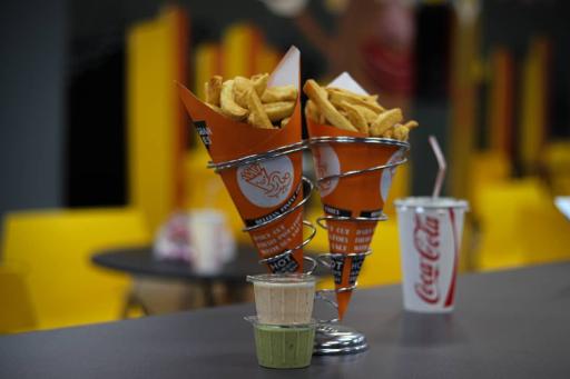 عکس فست فود سیب مارک