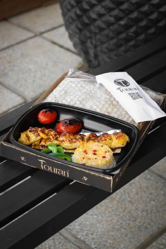 عکس کترینگ و بیرون بر توران