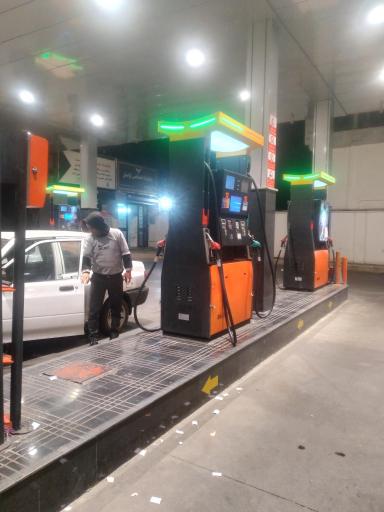 عکس جایگاه سوخت لواسان (بنزین و گازوییل)