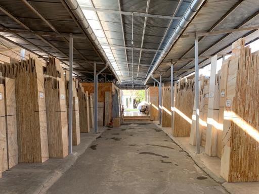 عکس نمایشگاه سنگبری کوهبر