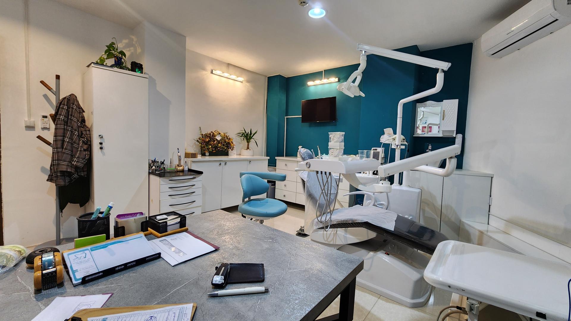 عکس دکتر سید آرش کریمی