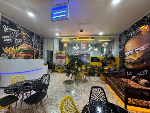 عکس کافه فست فود سورن