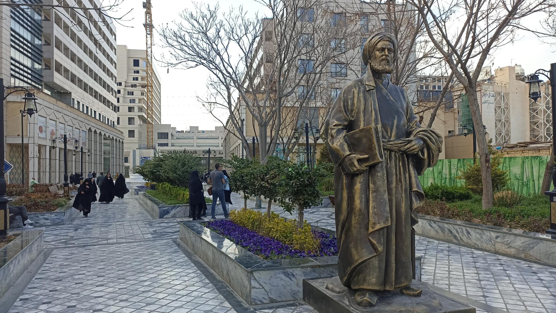 عکس ره‌باغ طوبی