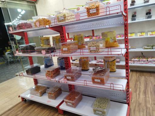 عکس دنیای مزه‌ها عمه لیلا دربند کوچولو