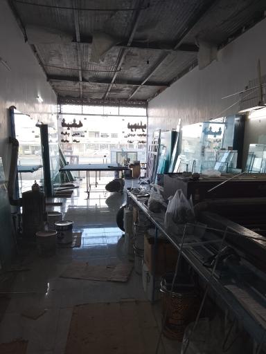 عکس شیشه دوجداره باغستانی 