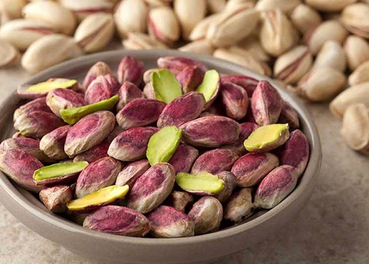 عکس خرید و فروش پسته حسین تراب بیگی 