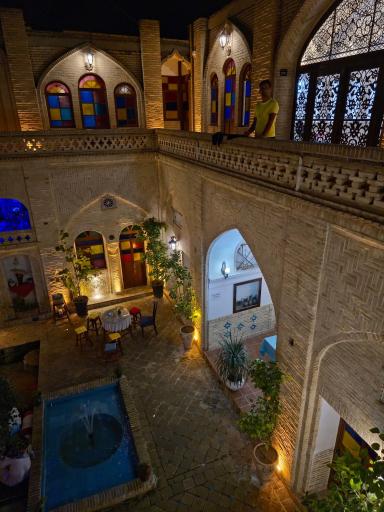 عکس هتل سنتی سرابی شوشتر