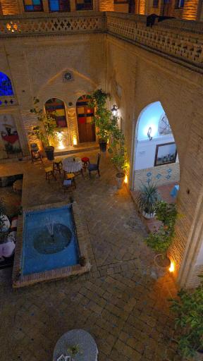 عکس هتل سنتی سرابی شوشتر