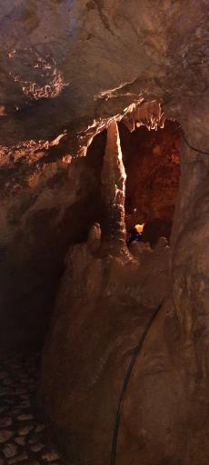 عکس غار قوری قلعه