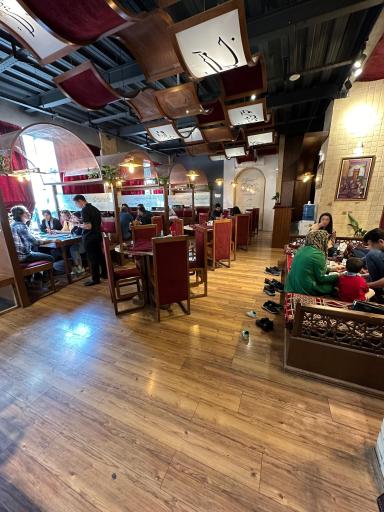 عکس رستوران گوهرشاد بیگم