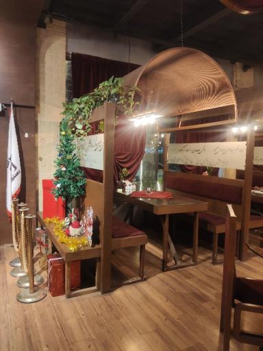 عکس رستوران گوهرشاد بیگم