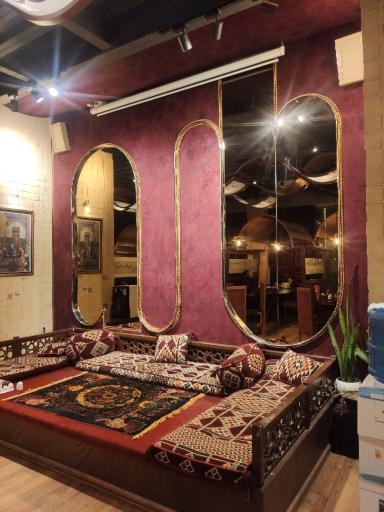 عکس رستوران گوهرشاد بیگم