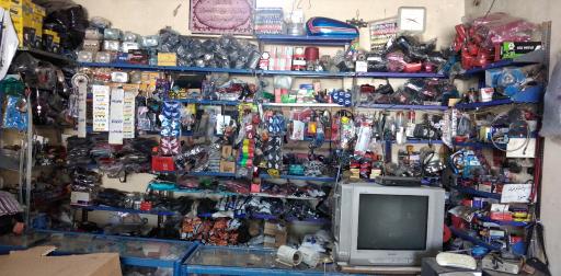 عکس تعمیرگاه تقی زاده